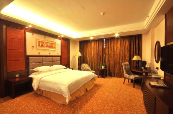 Huangzu International Hotel Хуайхуа Екстериор снимка