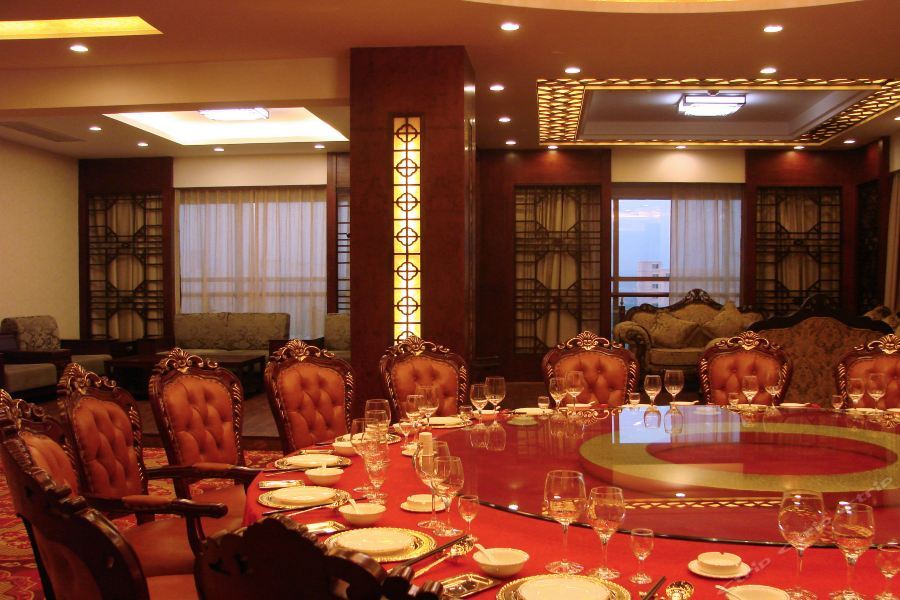 Huangzu International Hotel Хуайхуа Екстериор снимка